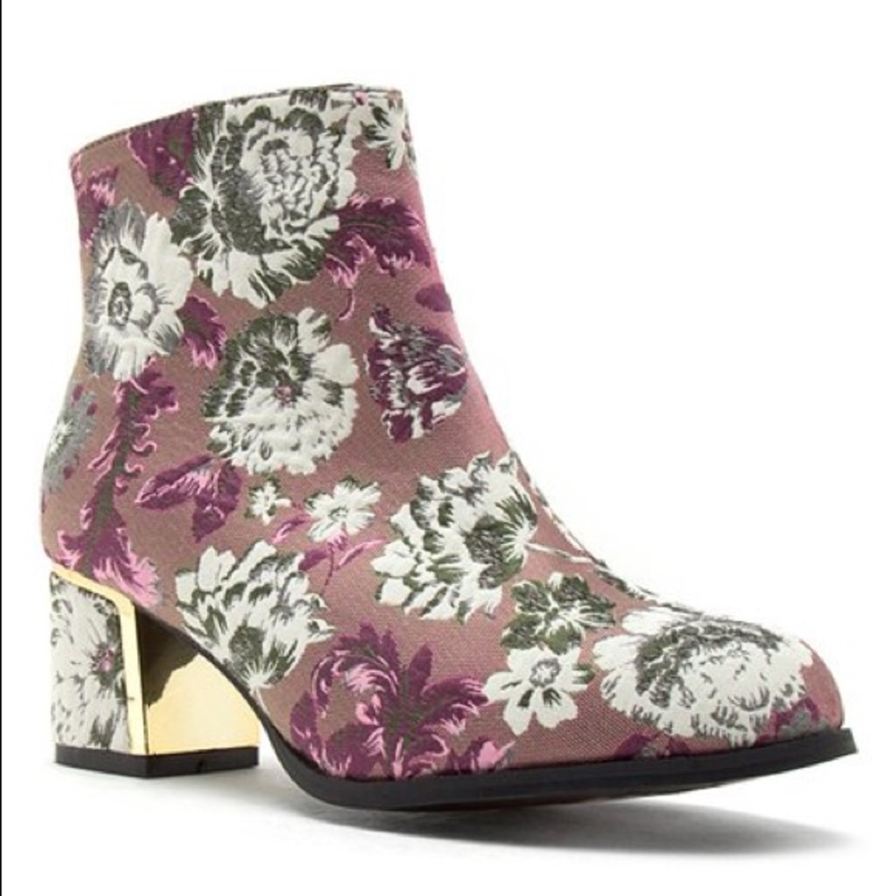 NEW Quipid Mauve Floral Rika Bootie
